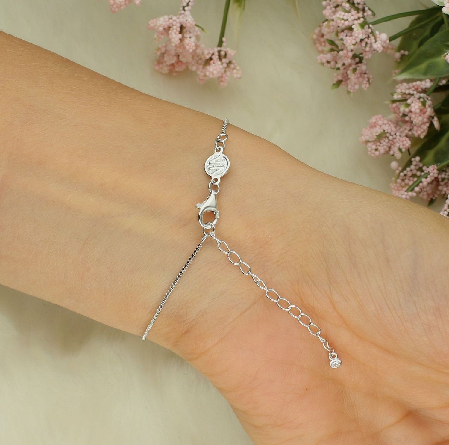 Bransoletka damska srebrna z gwiazdkami Armonica Nomination 241303 007.png